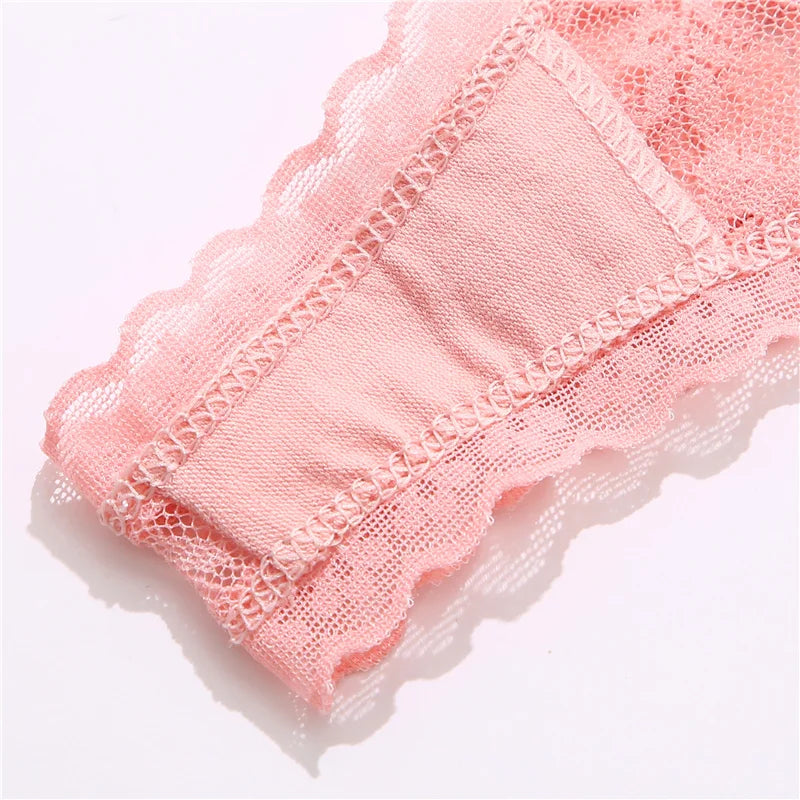 PACK OF 3 LACE UNDERPANTS (one units for 4$)