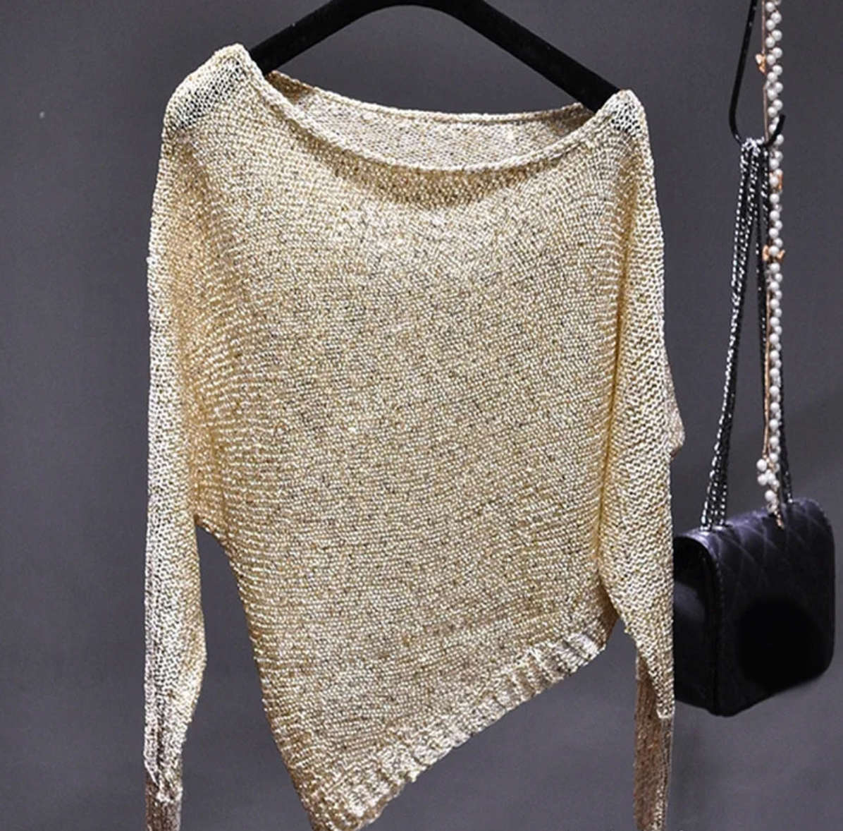 SEQUINED SWEATER