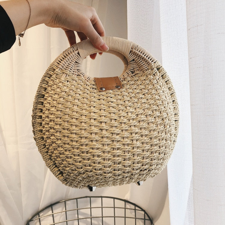 SHELL ROUND WICKER