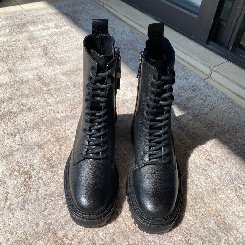 VINTAGE BOOTS